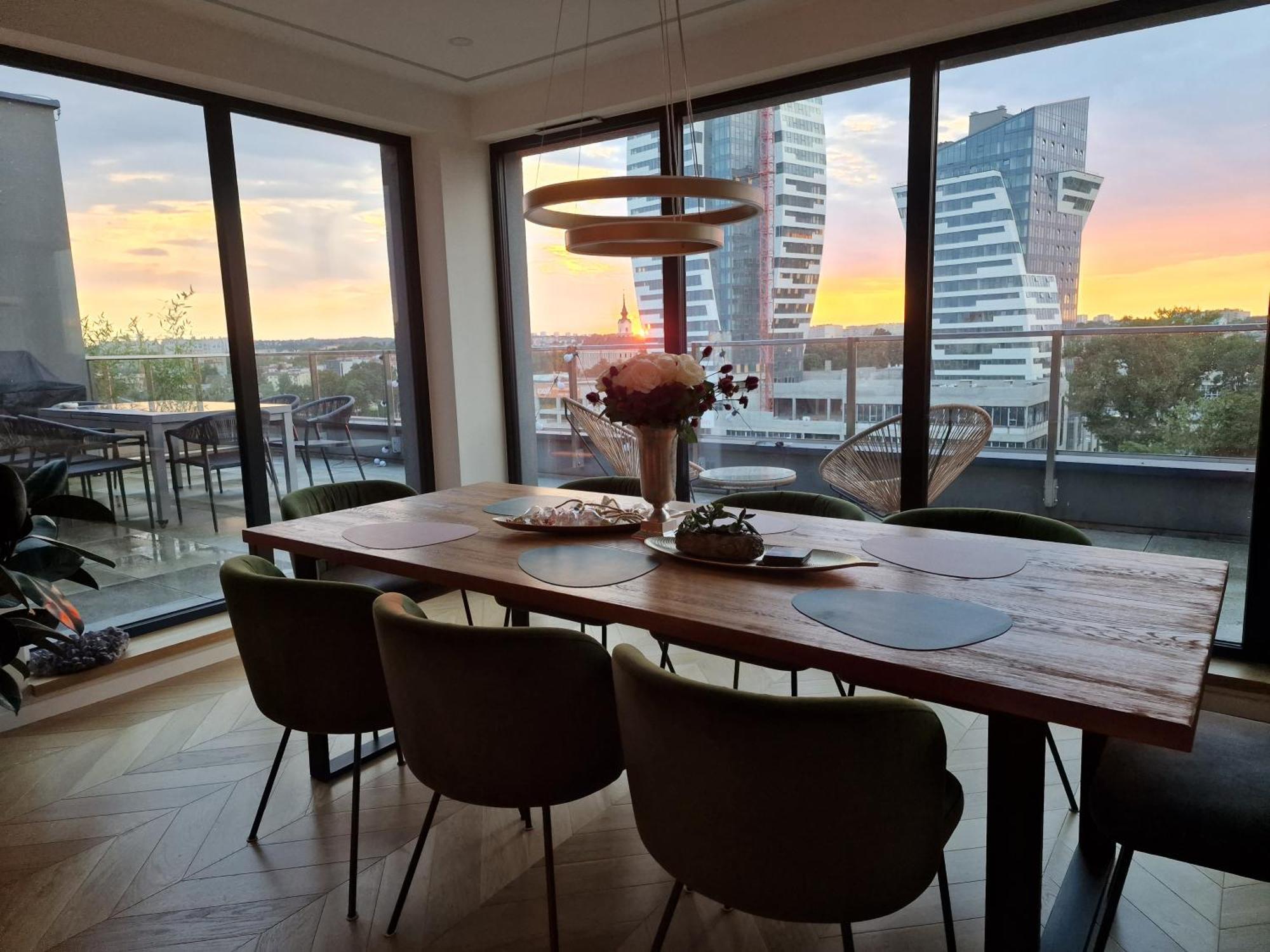 Luxury Penthouse Apartament *